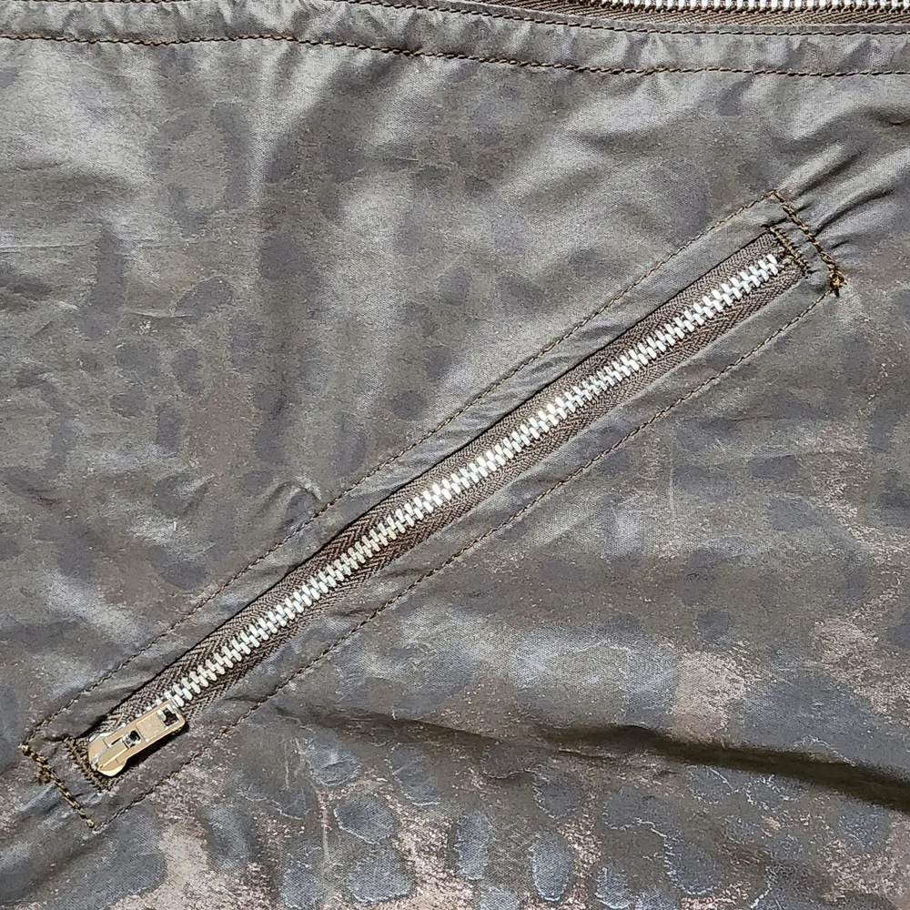 Helmut Lang Reflective Leopard Zip-Up Jacket Size Large MSRP $635 NWT - Picture 3 of 16